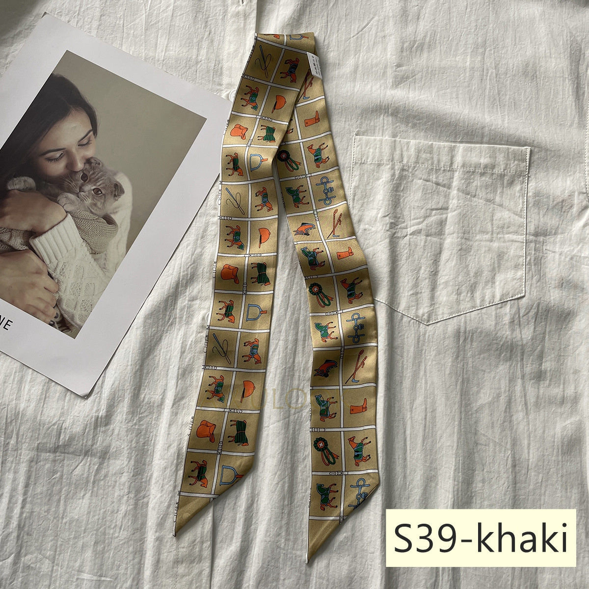 Silk Twilly，86cm× 5cm, S39