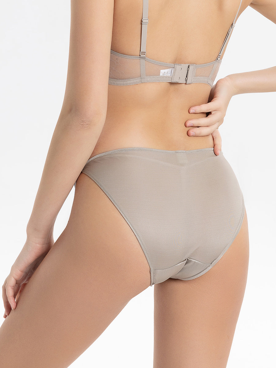 Damen-Tanga aus 100 % Seide