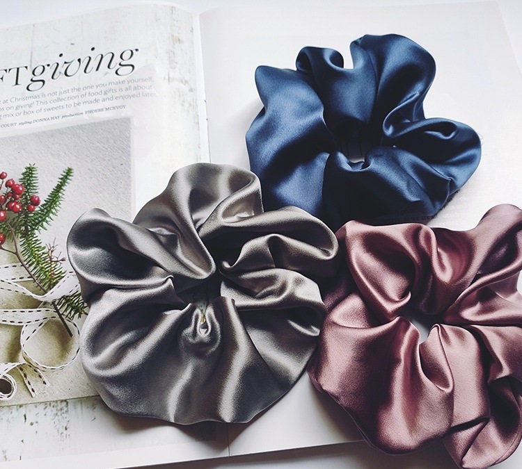 30Momme 100% Silk Scrunchies - Awulook