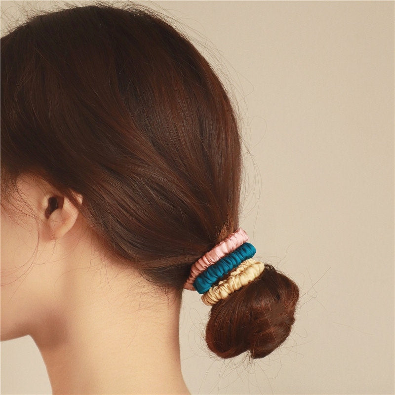 100% Mulberry Silk Scrunchies , 30 colors - Awulook